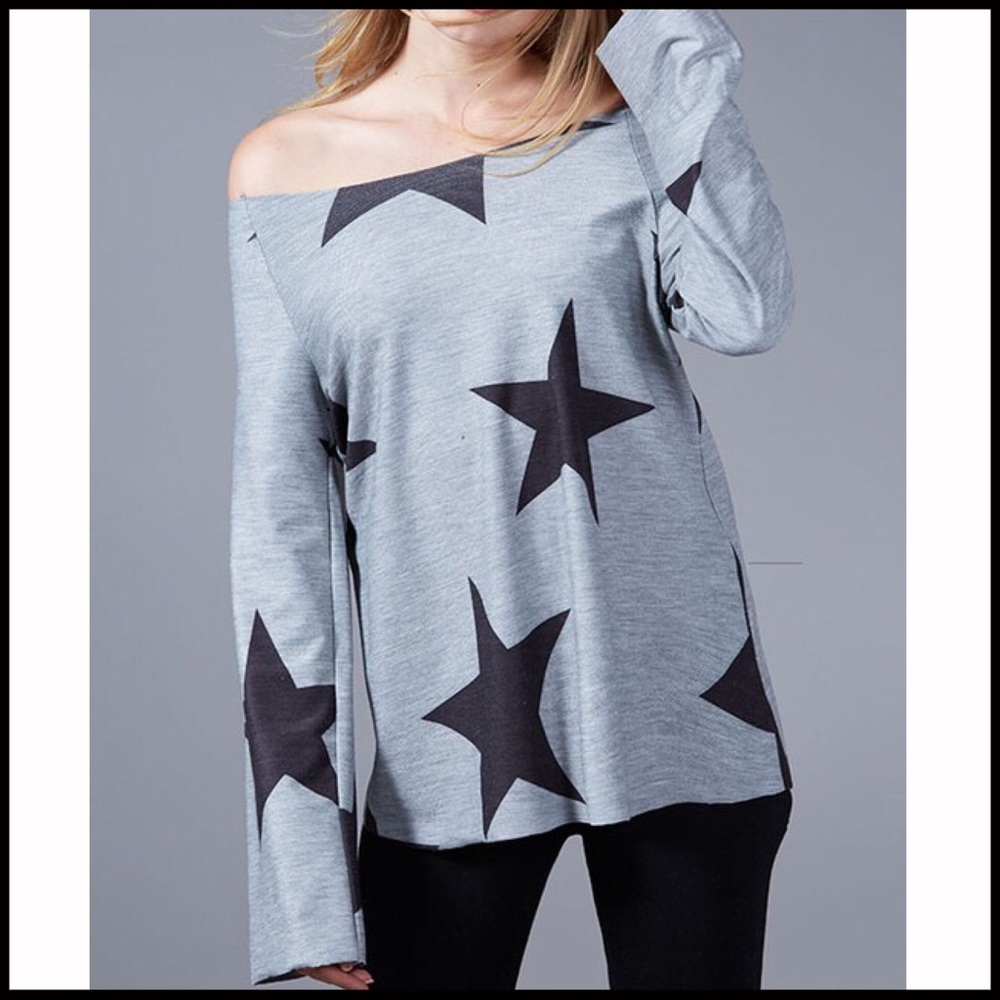 Off-the-Shoulder Star Top - Picture 3 of 4
